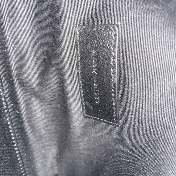 Cassandre Matelassé Flap Pouch, Yves Saint Laurent, YSL wristlet, black - Picture 5 of 7